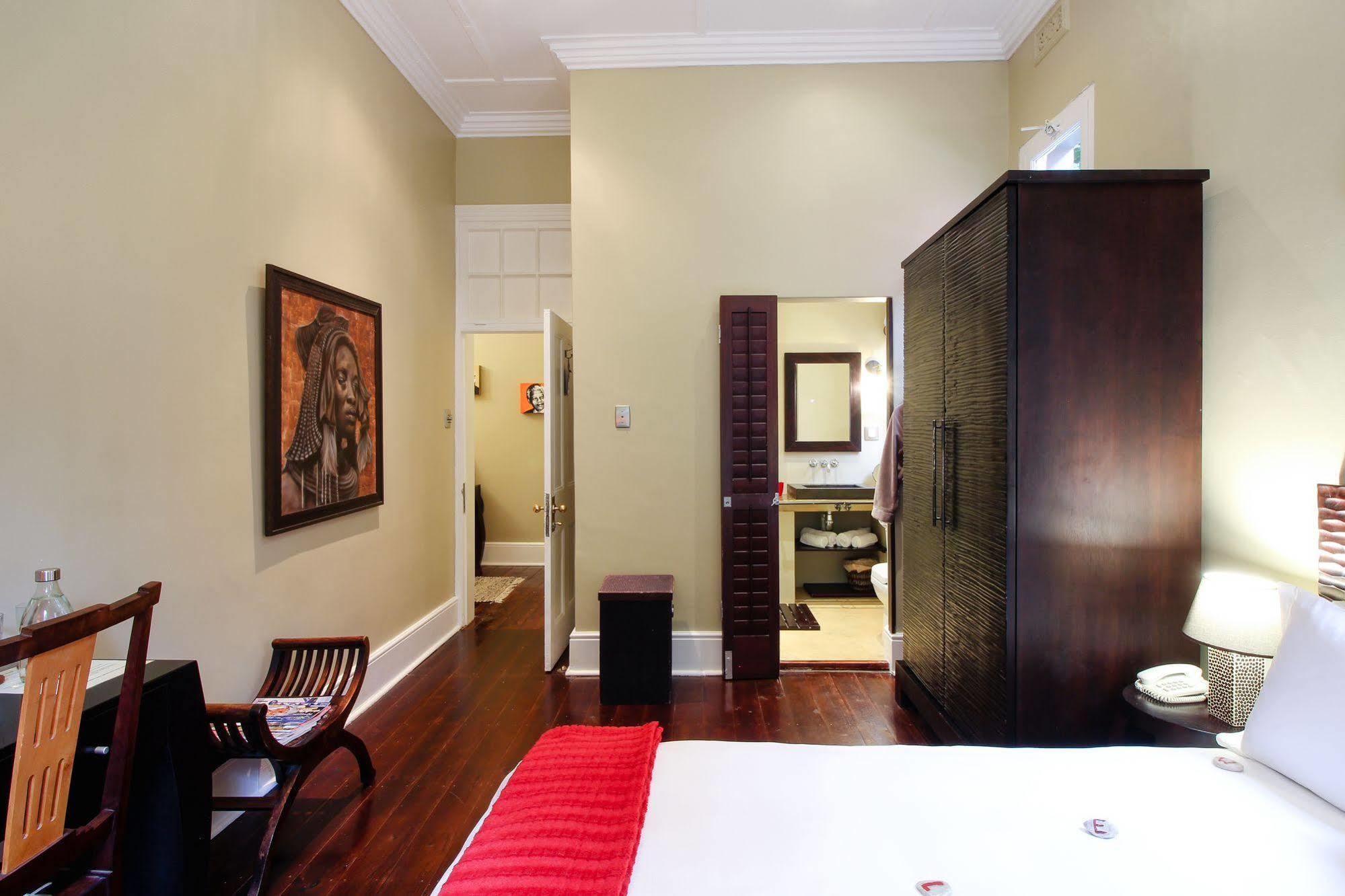 Jardin D'Ebene Boutique Guesthouse Cape Town Exterior photo