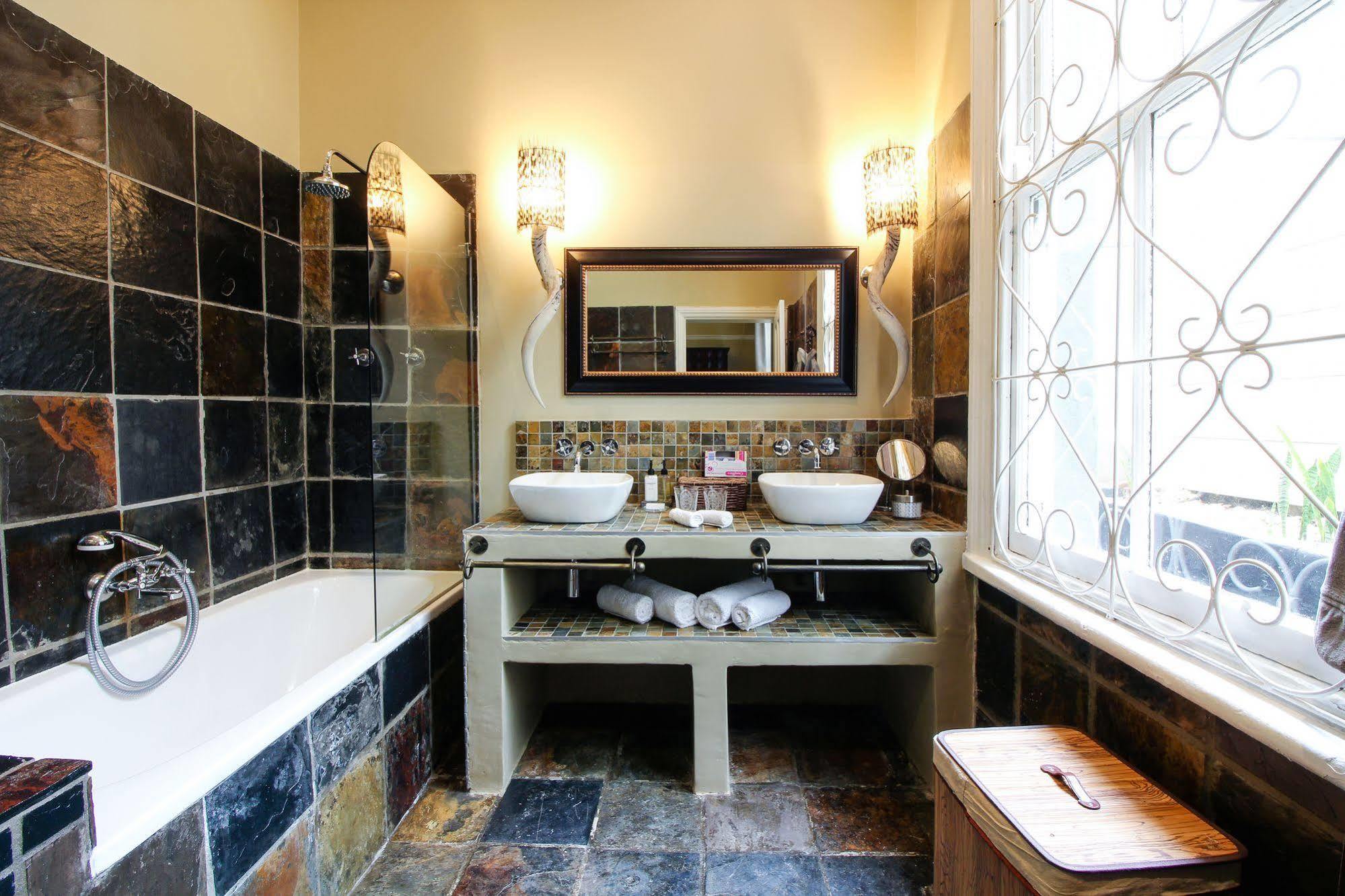 Jardin D'Ebene Boutique Guesthouse Cape Town Exterior photo